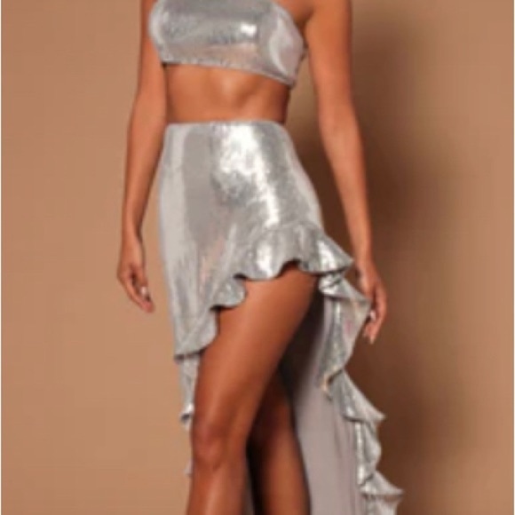 Beautiful silver sequence set! - Picture 1 of 2